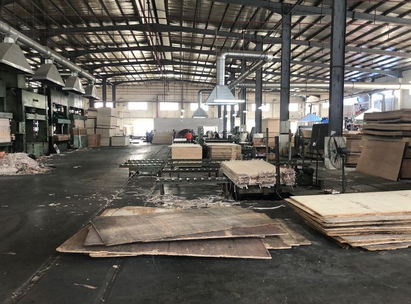 Dongguan Lingfeng Wood Industry Co., Ltd.